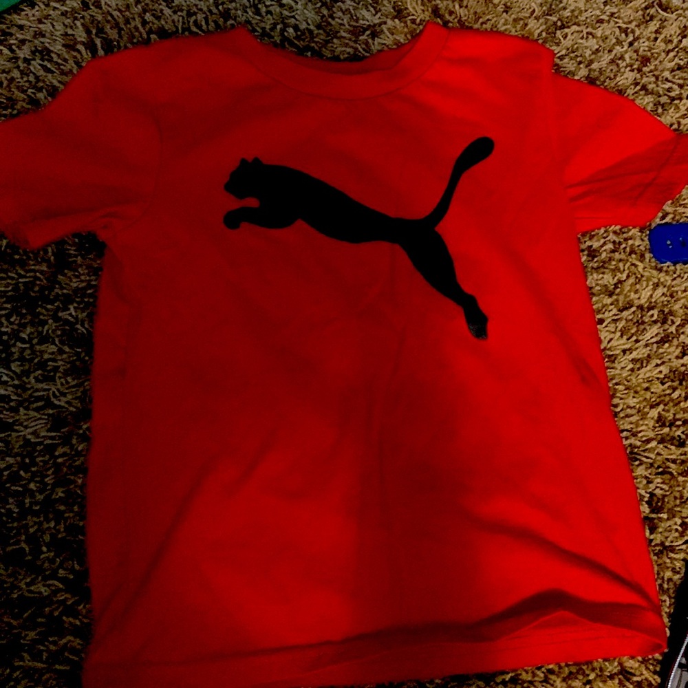 Size 5 Puma T-shirt